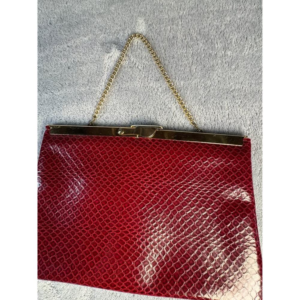 Vintage Red Faux Snakeskin Embossed Evening Clutch Gold Chain Frame Bag - Picture 4 of 5